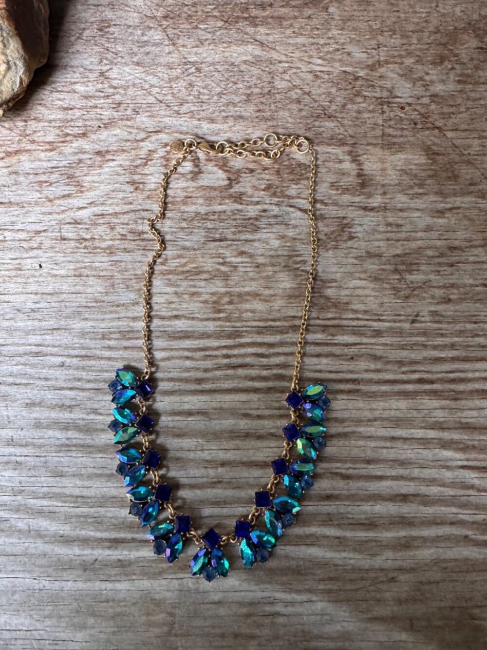 J Crew Blue Green Rhinestone Statement Necklace Gold Tone Collar